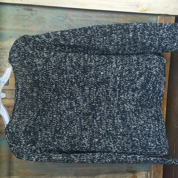 Kate Hill Black & White Knit Sweater - Women's XS - Picture 5 of 5